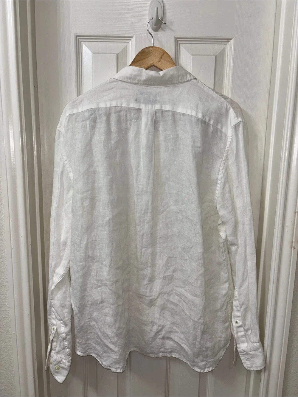 Banana Republic White Linen Button-Down Shirt